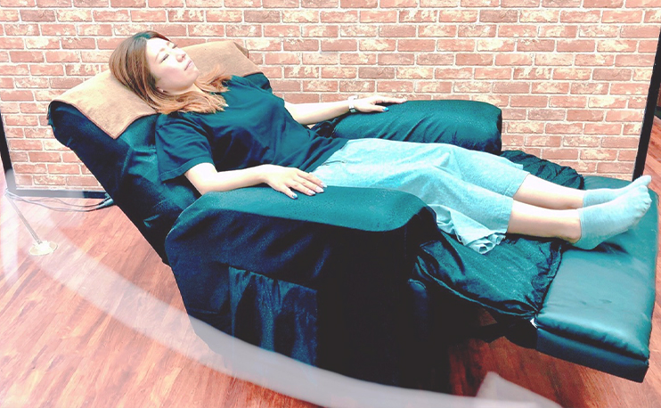 リクライニングチェア01